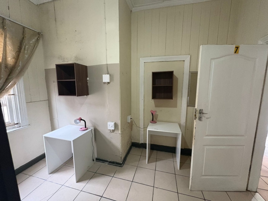 10 Bedroom Property for Sale in Quigney Eastern Cape